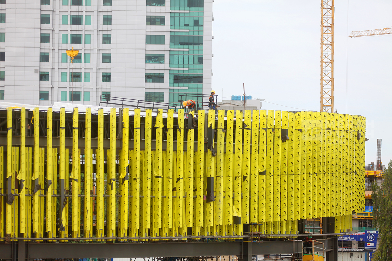 Mengintip Aktivitas Proyek Pengembangan Stasiun Tanah Abang Jakarta