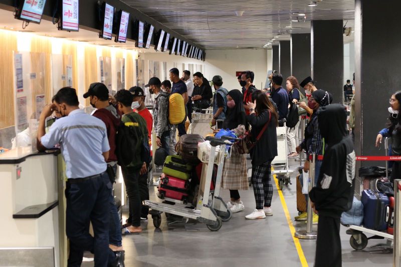 Jumlah Penumpang Arus Balik Dari Bandara Juanda Lebih Banyak Ketimbang