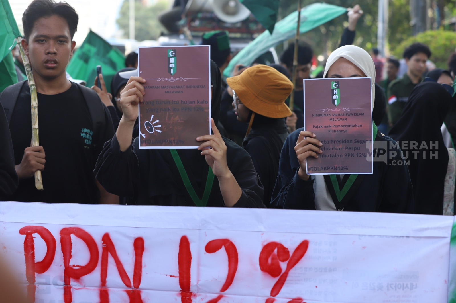 Aksi Demo Mahasiswa BEM SI Tolak Kenaikan PPN 12 Persen Di Jakarta