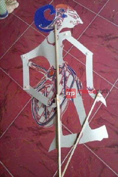 http://server8.merahpoetih.com/gallery/public/2016/03/12/huDzwFG6xe1457718129.jpg