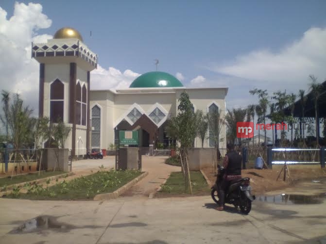 http://server10.merahpoetih.com/gallery/public/2016/04/01/ANP4Rh1x9o1459499352.jpg