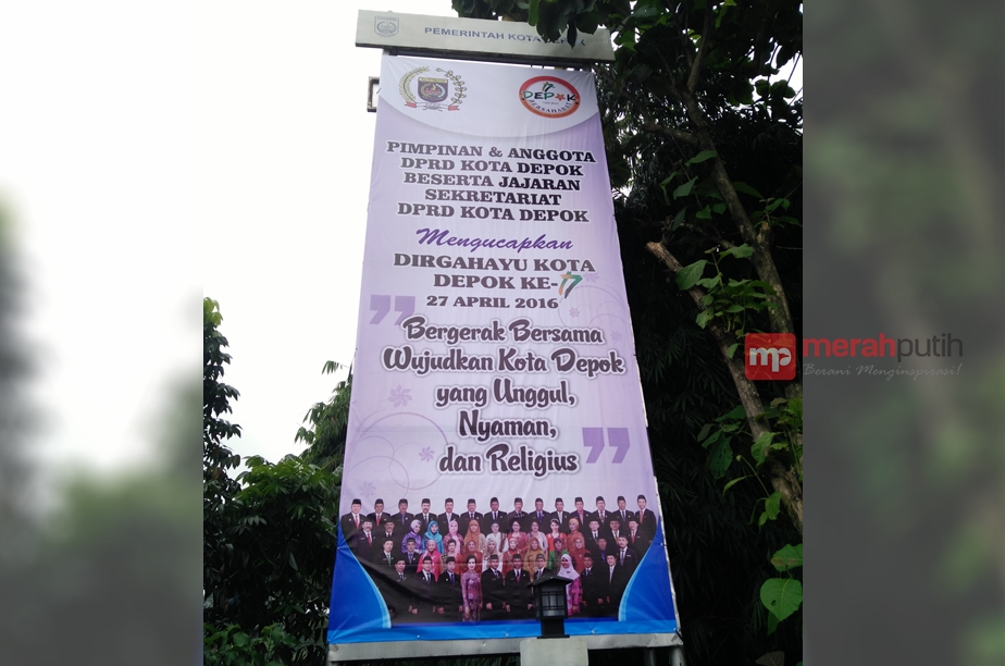 http://server3.merahpoetih.com/gallery/public/2016/04/26/rRjxPmZ9BE1461655554.jpg