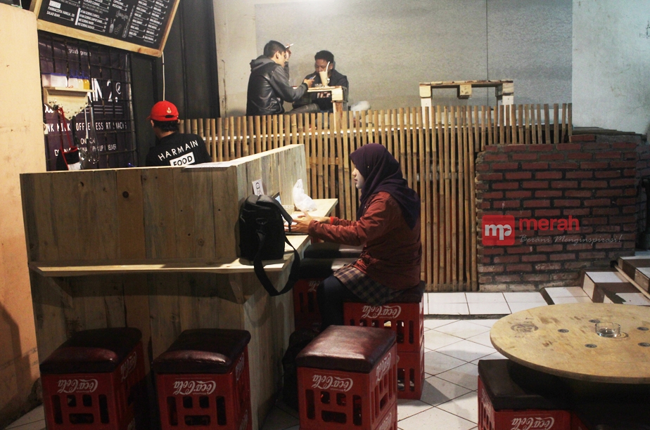 http://server2.merahpoetih.com/gallery/public/2016/05/27/OYfIrZdDzg1464342575.jpg