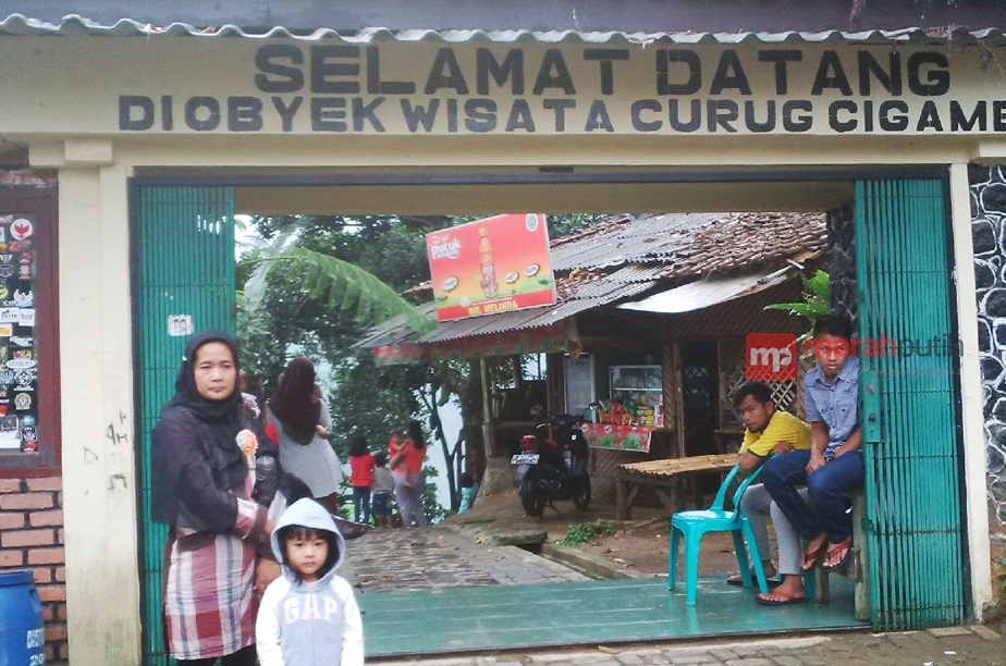 http://server10.merahpoetih.com/gallery/public/2016/09/06/dowEnzJvhy1473149152.jpg