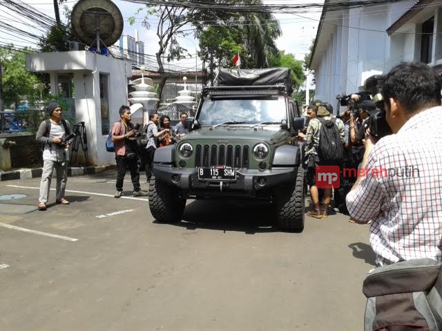 http://server7.merahpoetih.com/gallery/public/2016/09/25/GXAhxIcsj61474788337.jpg