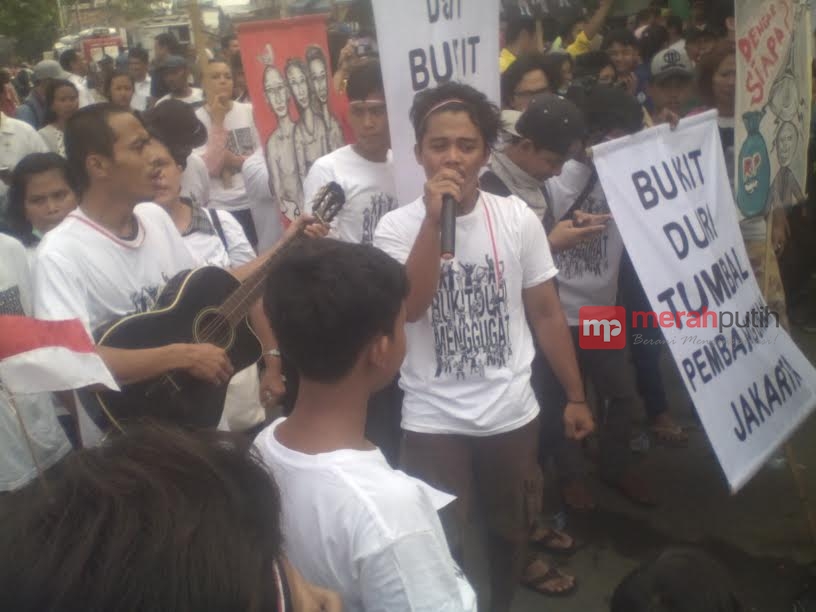 http://server8.merahpoetih.com/gallery/public/2016/09/28/EL4D9b2lGY1475028957.jpg