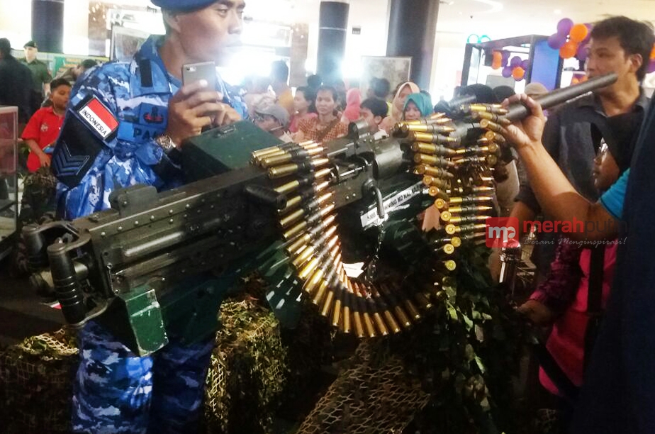 http://server3.merahpoetih.com/gallery/public/2016/10/24/psixbM2A191477280499.jpg