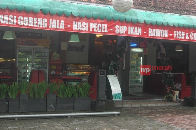 http://server1.merahpoetih.com/gallery/public/2016/11/06/WLPqrVMCT21478390349.JPG