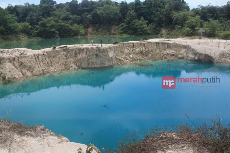 http://server9.merahpoetih.com/gallery/public/2016/11/12/cEefzQjSgJ1478928964.jpg