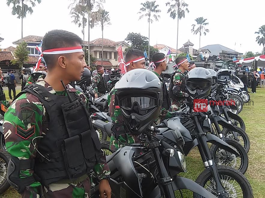 http://server7.merahpoetih.com/gallery/public/2016/11/30/efzgrpESG21480478001.jpg