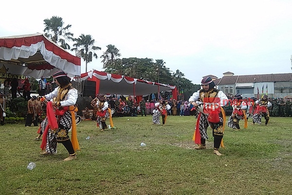 http://server9.merahpoetih.com/gallery/public/2016/11/30/kOcXGxTWsz1480486593.jpg