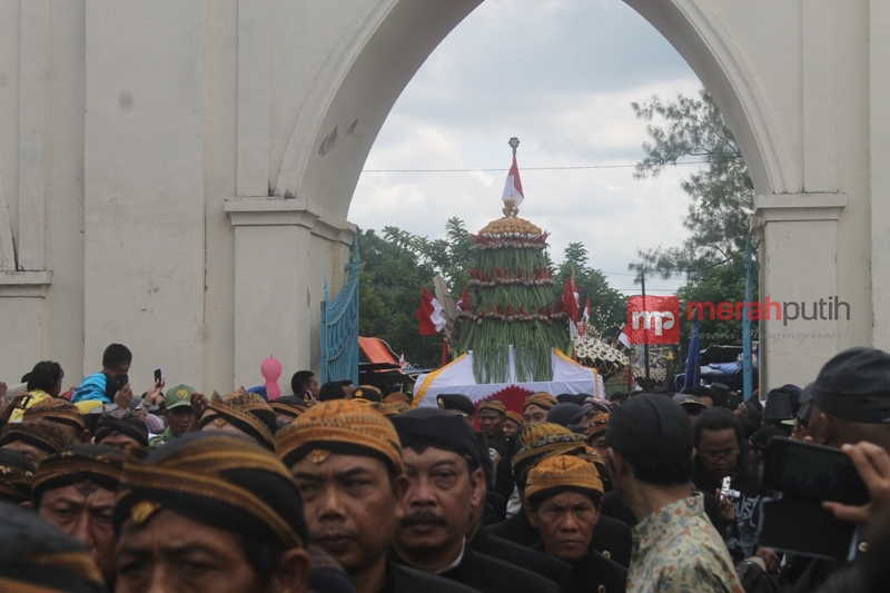 http://server9.merahpoetih.com/gallery/public/2016/12/13/C7NJAETZrS1481598880.JPG