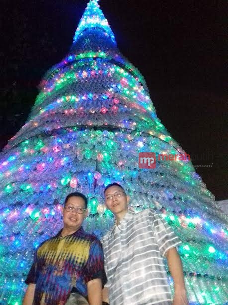 http://server8.merahpoetih.com/gallery/public/2016/12/18/Vtc7I1nySH1482061993.jpg