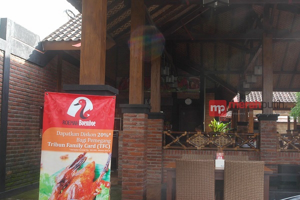 http://server4.merahpoetih.com/gallery/public/2016/12/19/EacKow14Jf1482125699.JPG