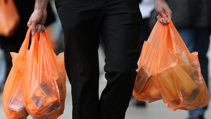 Alasan Penting Kamu Harus Berhenti Memakai Kantung Plastik!