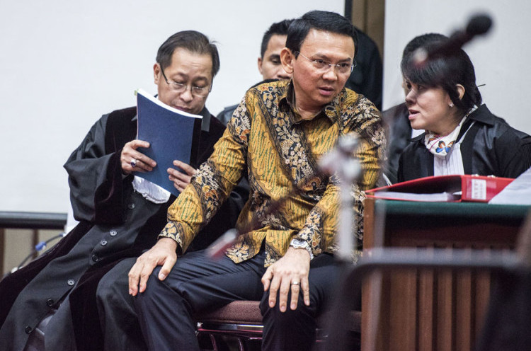 Jaksa Tuntut Ahok Satu Tahun Penjara 