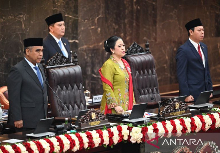 Sidang Paripurna DPR 2025, Puan Maharani Soroti 'Cinta Segitiga' dalam Kebijakan Fiskal