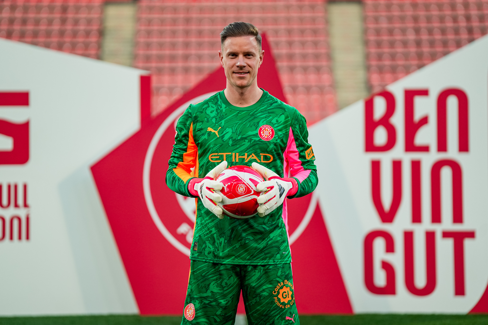 Debut Ter Stegen di Girona Harus Ternodai, Terancam Absen hingga 2 Bulan