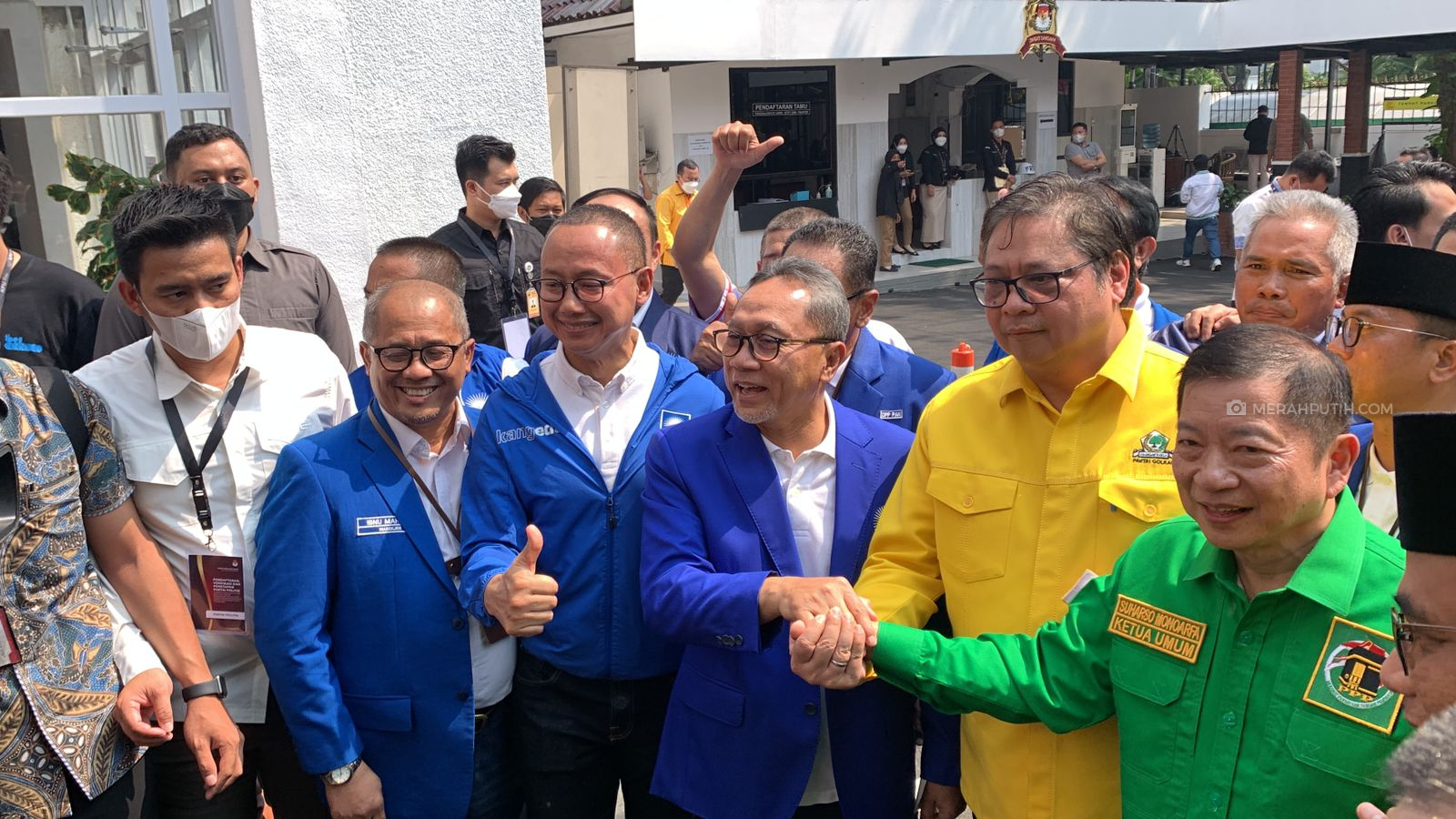 Airlangga Sebut Kehadiran 3 Parpol KIB di KPU Tunjukkan Soliditas Menuju Pemilu 2024