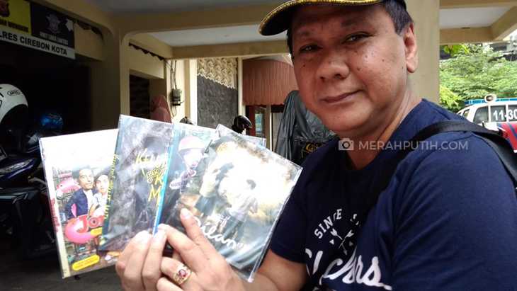 VCD Bajakan Dilan 1990 Ramai Beredar di Cirebon