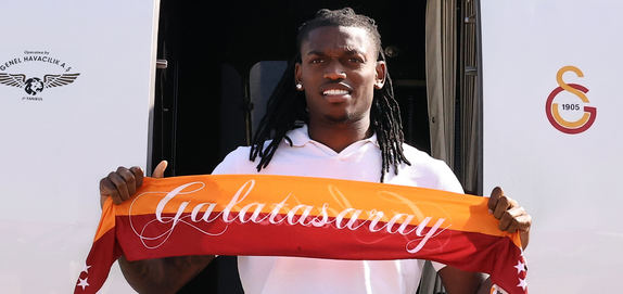 Bikin Mewek! Begini Pesan Menyentuh Theo Hernandez dan Paolo Maldini untuk Rafael Leao yang Resmi Hengkang dari AC Milan
