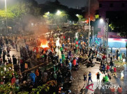 Sampai Jumat Dini Hari, Massa Kepung Markas Brimob Kwitang Imbas Pengemudi Ojol Tewas Terlindas Mobil Taktis