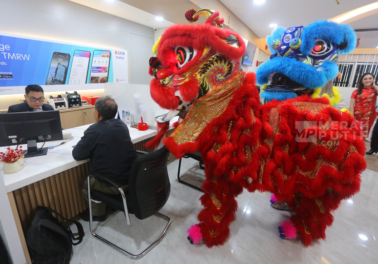 Barongsai Meriahkan Peresmian Kantor Cabang UOB Muara Karang Jakarta