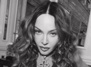 Madonna Darurat Medis, Konsernya Dijadwal Ulang