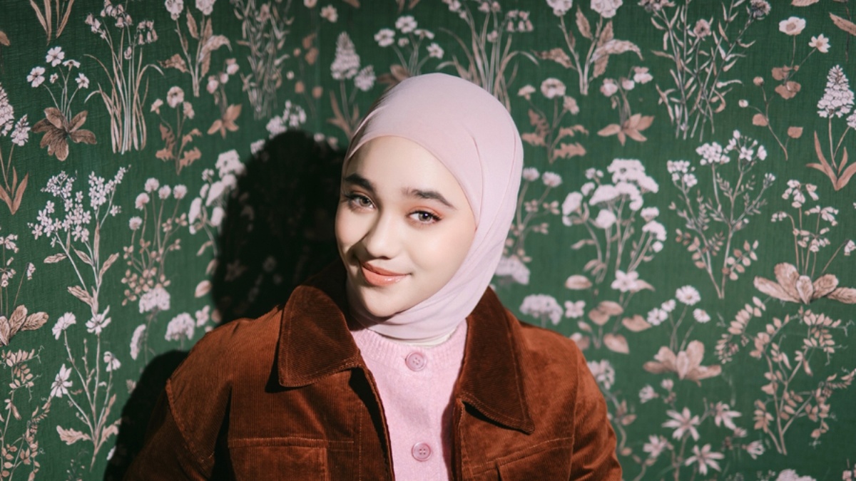 Nabila Taqiyyah Tuangkan Rasa Jatuh Cinta lewat Single 'Cegil'