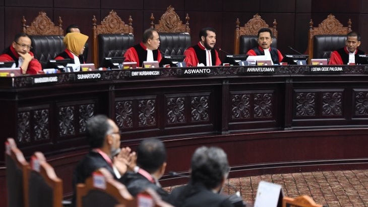 Sidang lanjutan PHPU di Mahkamah Konstitusi, Selasa (18/6). (ANTARA FOTO/Hafidz Mubarak A)