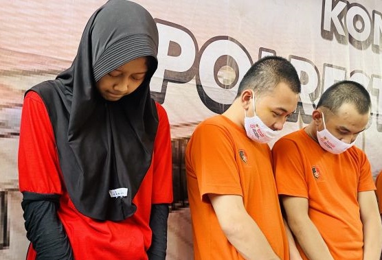 Modus Bagol Cs Jajakan 1 PSK Anak ke 26 Lelaki Hidung Belang di Mangga Besar