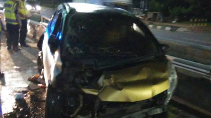 Mobilnya Ringsek, Artis Sheila Marcia dan Melodya Vanesha Hanya Memar