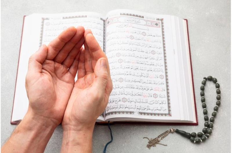 Lirik Khoirol Bariyyah, Simak Bacaan dan Terjemahannya