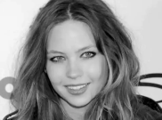Pengisi Suara di Film 'Lilo & Stitch' Daveigh Chase Meninggal Dunia