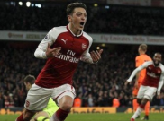 Mesut Ozil Jadi Pemain dengan Upah Tertinggi dalam Sejarah Arsenal