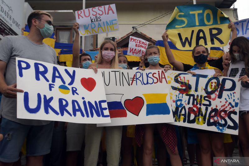 Deputi Ukraina Desak Sony dan Xbox untuk Tangguhkan Akun dari Rusia