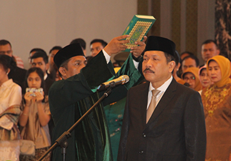 Eks Pejabat MA Zarof Ricar Juga Didakwa Terima Gratifikasi Rp 915 Miliar dan 51 Kg Emas