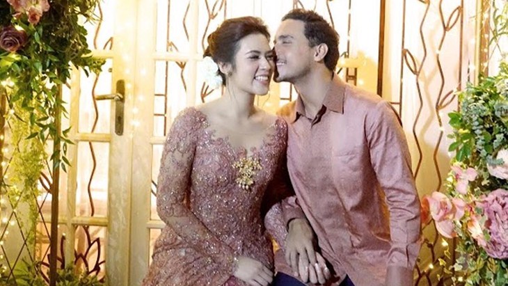 Intip Potret Bahagia Lamaran Raisa dan Hamish