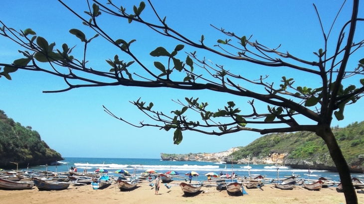 Wisata Pantai Selatan. (Foto: Dispar Gunung Kidul)