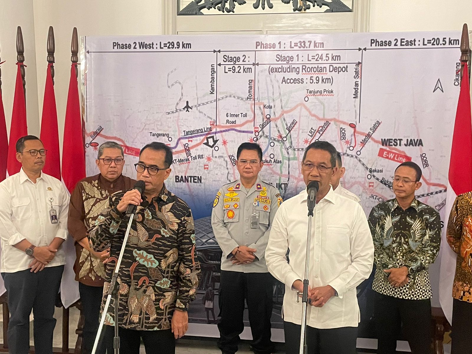 Menhub Temui Heru Budi Bahas Transportasi Massal di Jakarta