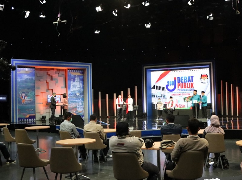 Tebar Janji Kandidat Tangerang Selatan Jelang Pencoblosan