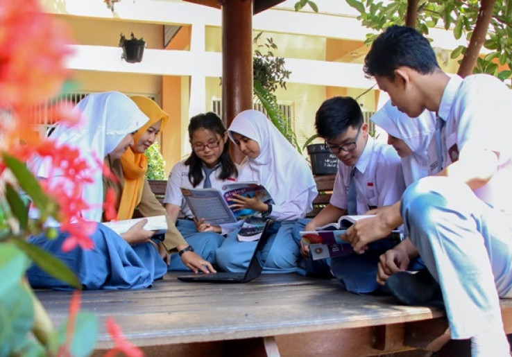 Digitalisasi Pendidikan dan Kaitannya dengan Pemanfaatan Video Pendek