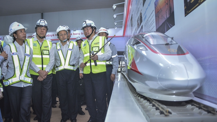 China Butuh 13 Tahun, Sanggupkah Kereta Cepat Jakarta-Bandung Menyalip?