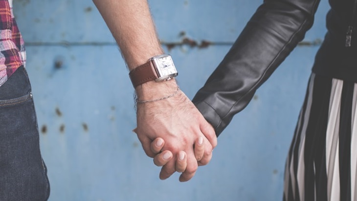 Jangan Salah Lagi, Begini Cara Memberikan 'Foreplay' Agar Suami Lupa Daratan