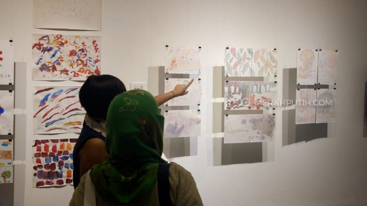 Aroma Kematian dalam Pameran Titik Temu Proyek SKS