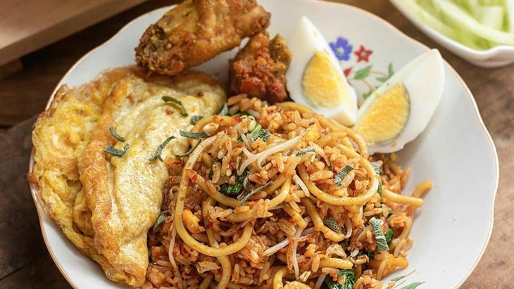 Karbo Ketemu Karbo, Kebiasaan Makan Orang Indonesia