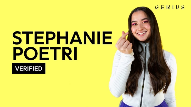 Stephanie Poetri menjelaskan dibalik pembuatan dan makna 'I Love You 3000' (Foto: Youtube/Genius)