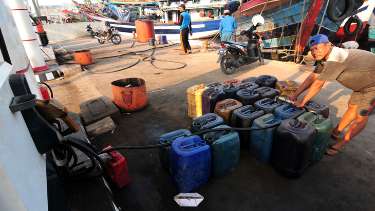Seorang Nelayan Ditangkap karena Timbun 5 Ton Solar