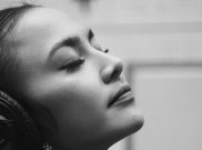 Bangkit dari Jeda, Mahalini Rilis Album Koma Berisi 10 Lagu