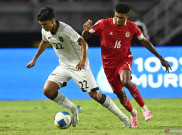 Langsung Tampil Bagus di Pertandingan Debut, Adrian Wibowo Dapat Pujian Patrick Kluivert